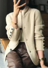 Lori | Luxurious Cosy Cardigan 2