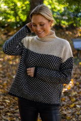 Women's Turtleneck Jumper | Soft Knit & Elegant Detailing