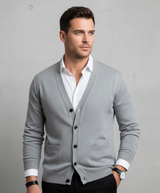 Men’s cardigan with a V-neck, button placket at the front and pockets | L&S 5