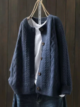 THE LORENZA | CABLE CARDIGAN 3